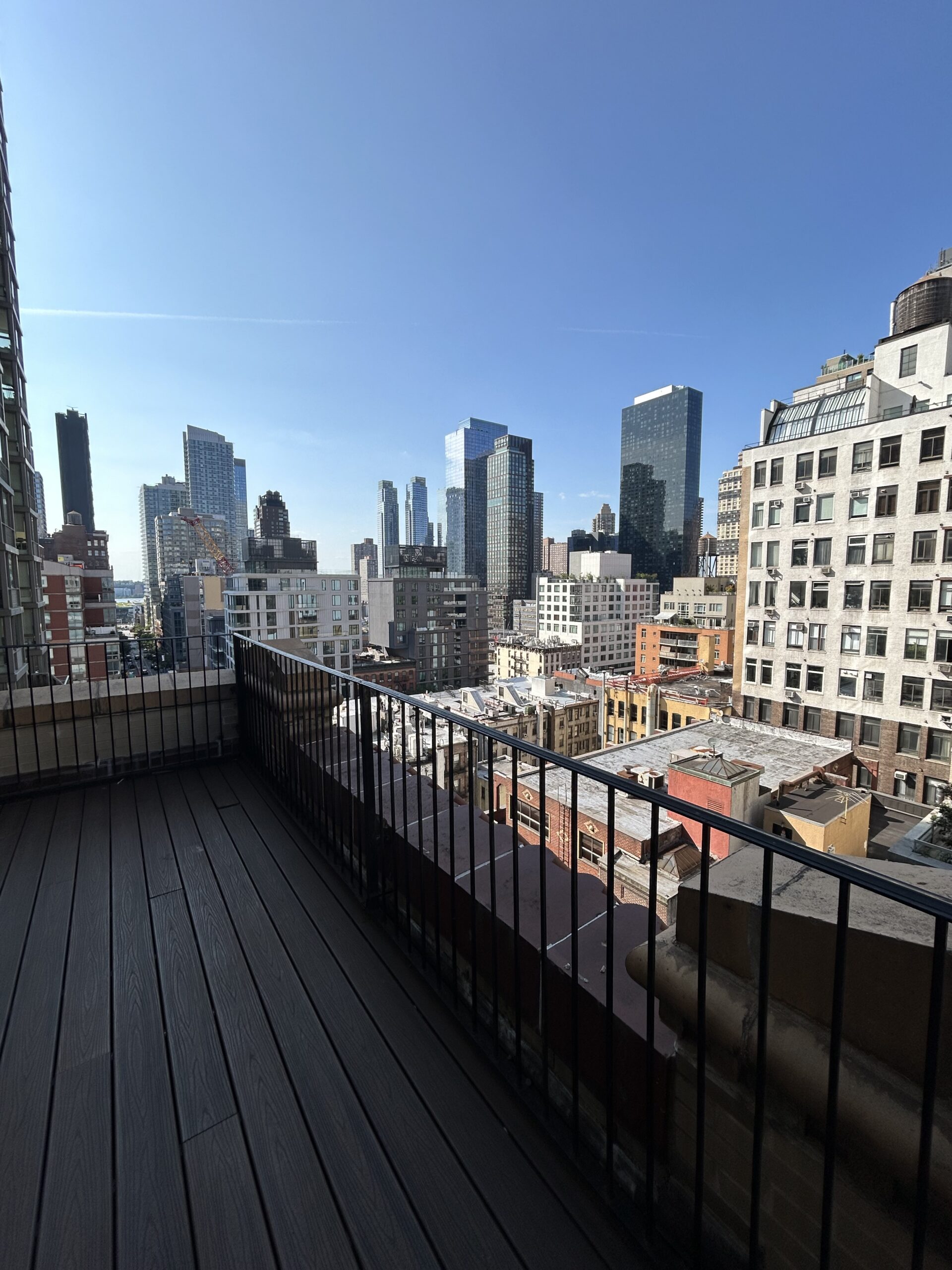Suite 1070